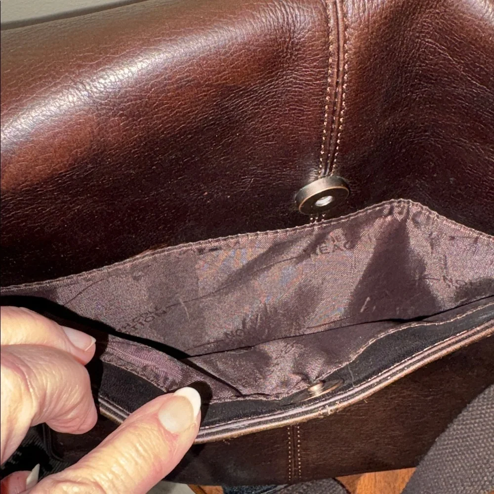 Kenneth Cole Men's Brown Leather Messenger /business bag shoulder/Crossbody bag